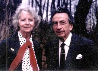 Renée Kahane (1907-2002) and Henry Romanos Kahane (1902-1992), 1979. Photo courtesy of Roberta Garner and used here with her permission.